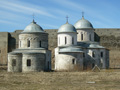 Никольская и Успенская церкви на территории Ивангородской крепости